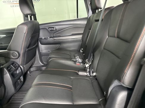 Used 2023 Honda Passport TrailSport image 24