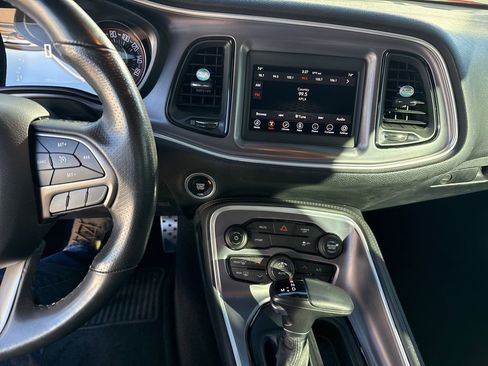 Used 2019 Dodge Challenger SXT w/ Blacktop Package image 11