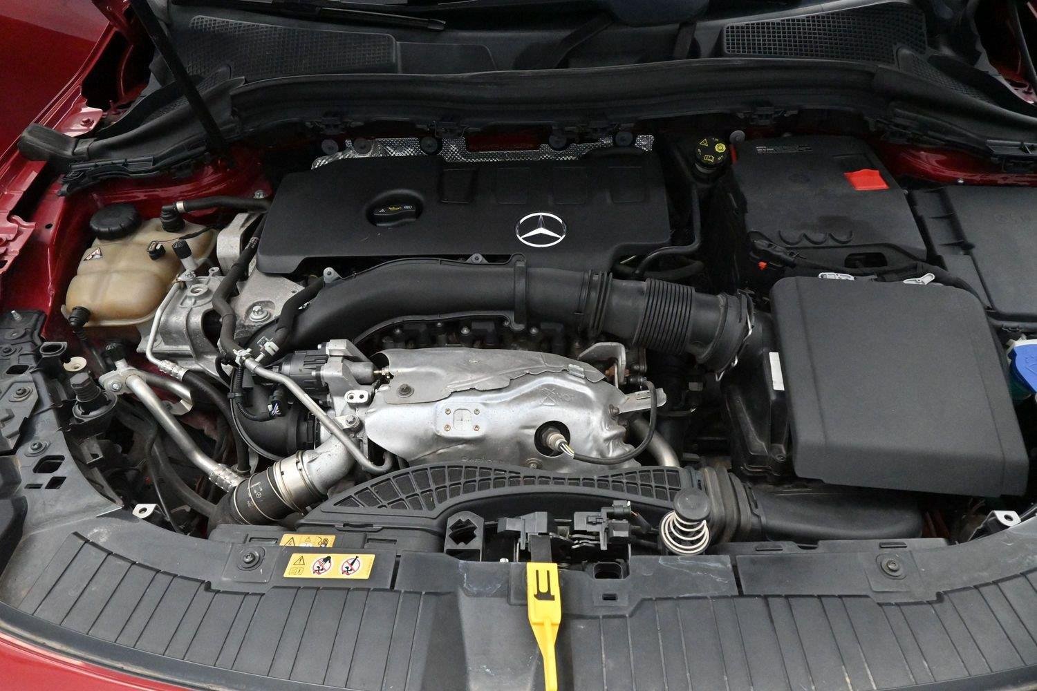 Used 2021 Mercedes-Benz GLA 250 w/ Premium Package image 36