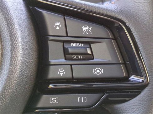Used 2025 Subaru Forester Touring image 27