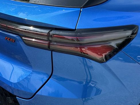 Used 2025 Chevrolet Equinox EV RS w/ LPO, All-Weather Mat Package FWD image 28