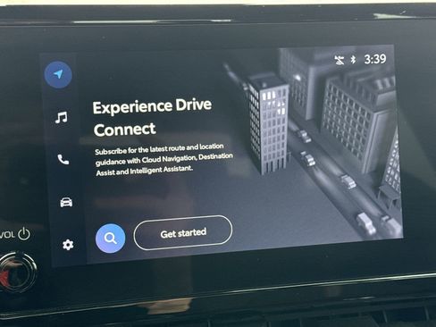 Certified 2025 Toyota Corolla SE image 18