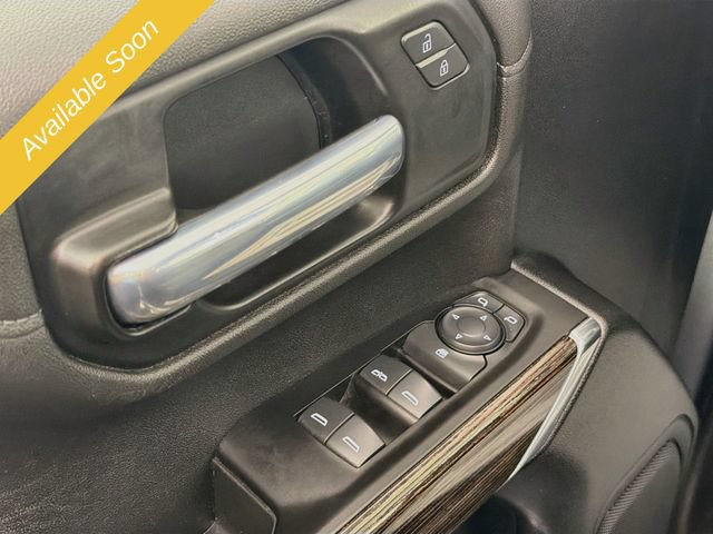 Used 2021 GMC Sierra 1500 SLE w/ X31 Off-Road Package AWD/4WD image 17