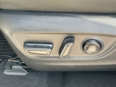 Used 2025 Toyota RAV4 XLE Premium w/ Weather Package AWD/4WD image 26