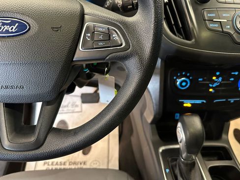 Used 2017 Ford Escape S FWD image 12