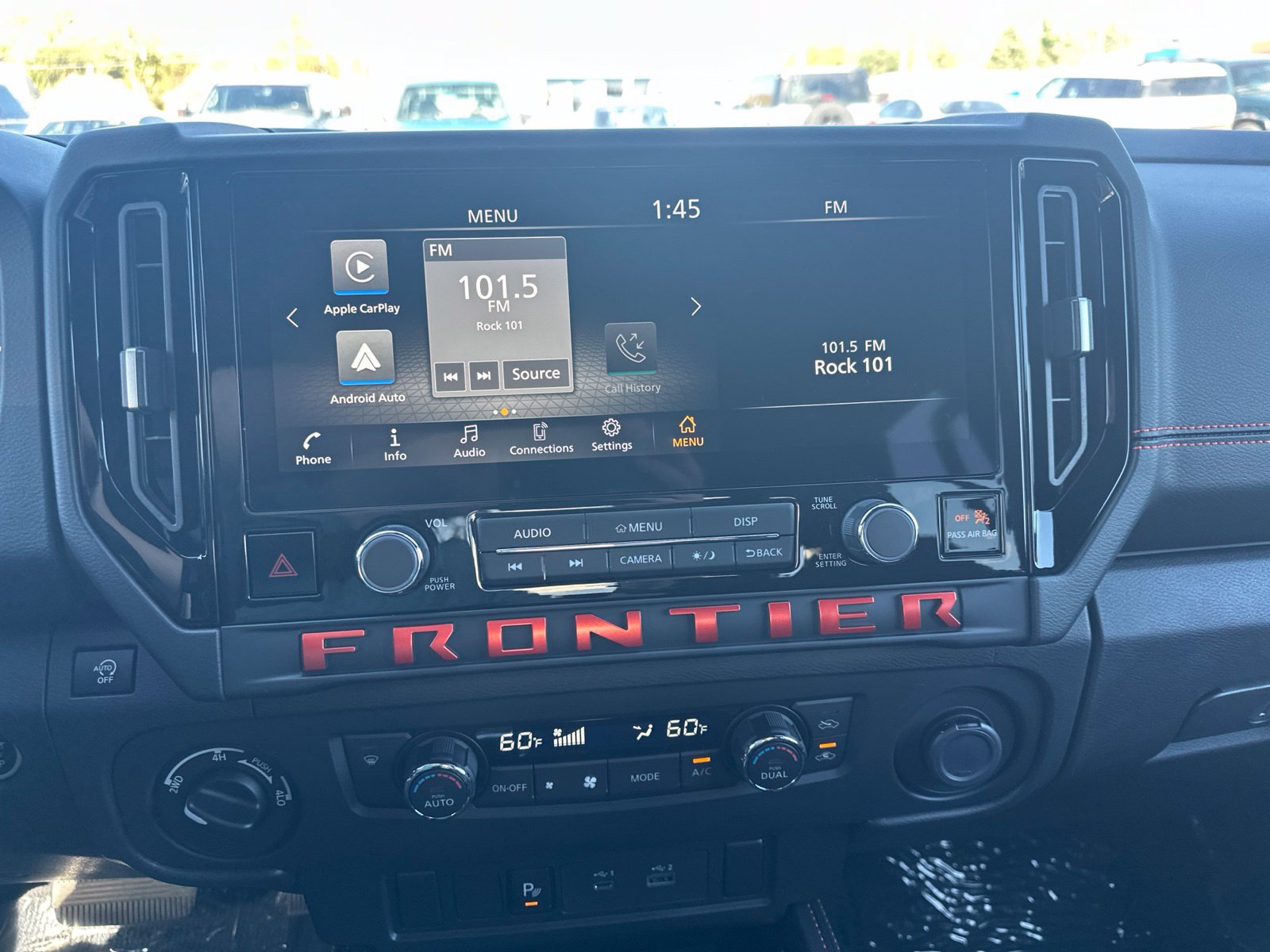 Used 2025 Nissan Frontier PRO-4X AWD/4WD image 43
