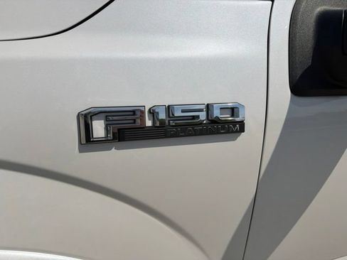 Used 2018 Ford F150 Platinum w/ Equipment Group 701A Luxury AWD/4WD image 8