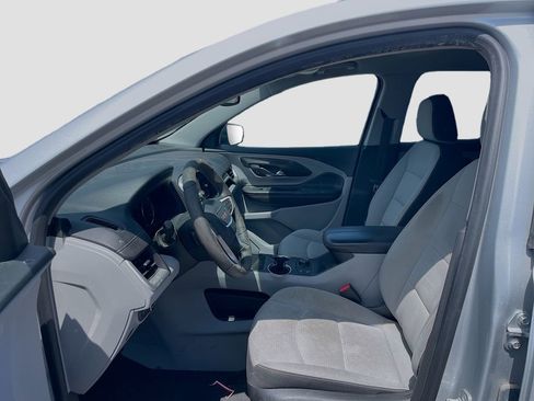 Used 2022 GMC Terrain SLE w/ Driver Convenience Package FWD image 10