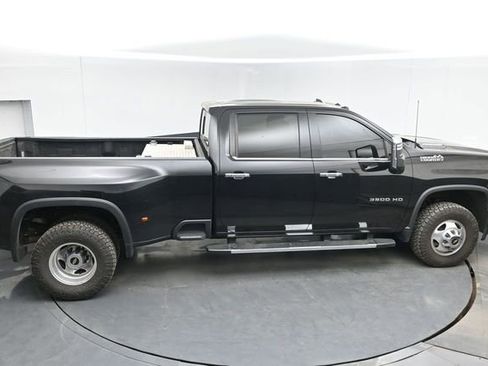 Used 2022 Chevrolet Silverado 3500 High Country w/ Safety Package II image 26