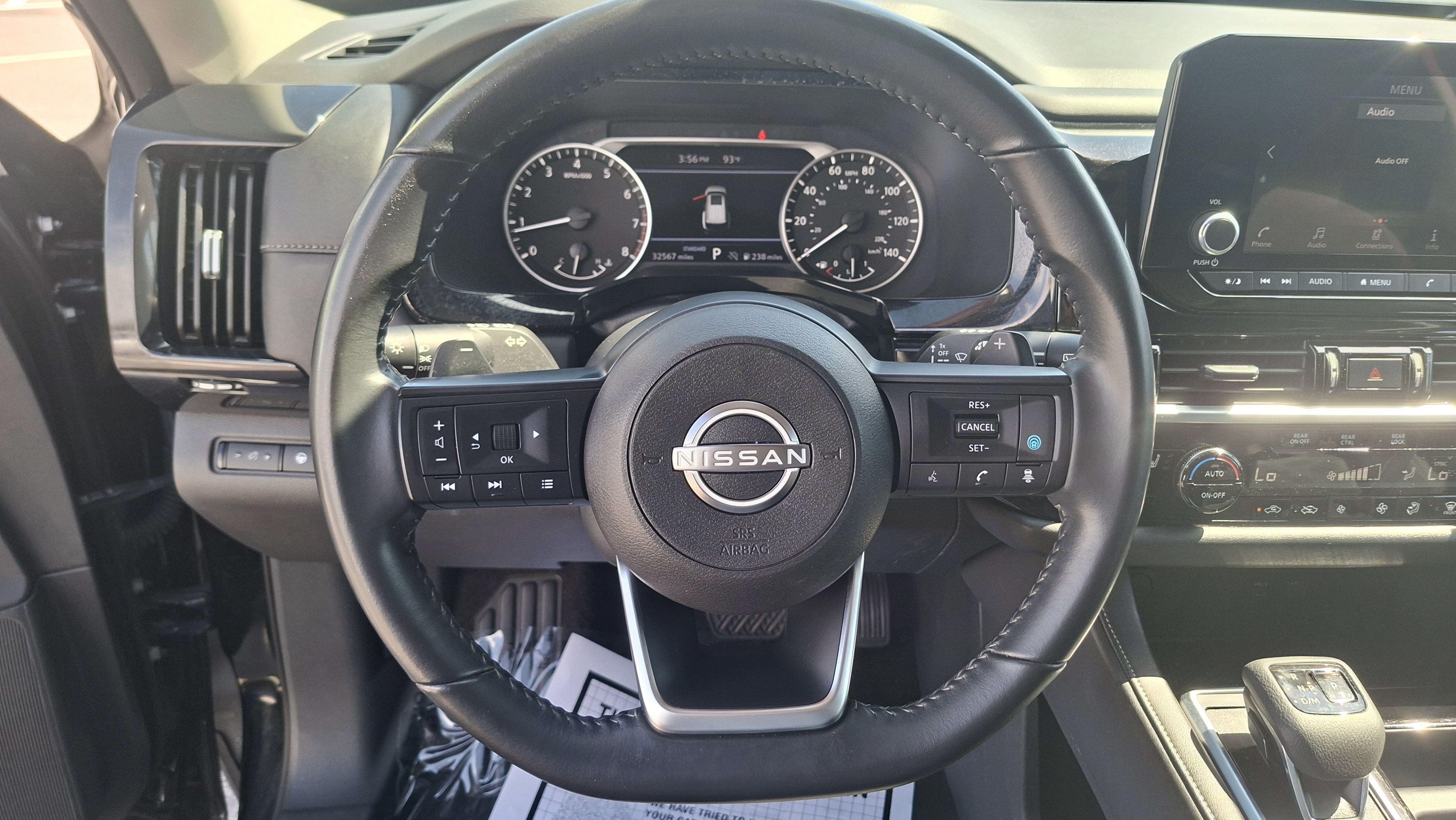 Certified 2025 Nissan Pathfinder SV FWD image 11