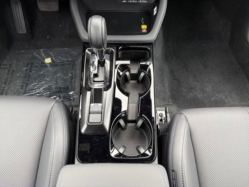 New 2026 Subaru Forester Limited AWD/4WD image 15