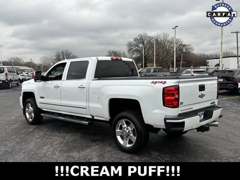 Used 2019 Chevrolet Silverado 2500 High Country w/ Duramax Plus Package image 6