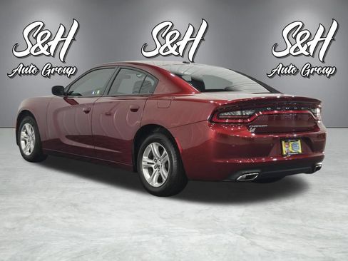 Used 2021 Dodge Charger SXT w/ Leather Interior Group RWD image 15