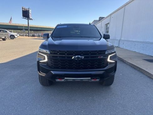 Certified 2024 Chevrolet Tahoe Z71 w/ Luxury Package image 9