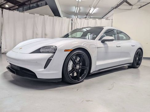 Used 2022 Porsche Taycan 4S AWD/4WD image 5
