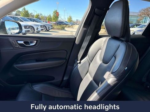 Used 2023 Volvo XC60 B5 Ultimate w/ Climate Package image 22