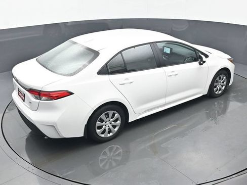 Certified 2026 Toyota Corolla LE FWD image 39