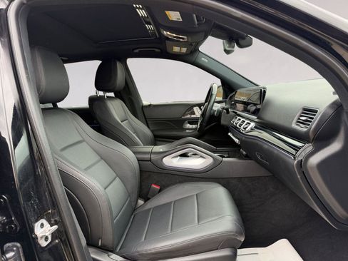 Used 2024 Mercedes-Benz GLE 350 4MATIC image 9