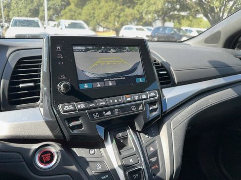 Used 2024 Honda Odyssey Sport image 22