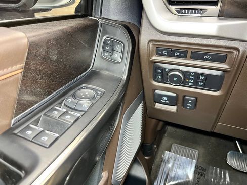Used 2021 Ford F150 King Ranch w/ Equipment Group 601A High AWD/4WD image 26