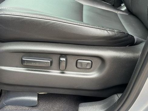 Used 2023 Honda Ridgeline RTL-E image 11