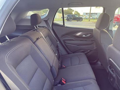 Certified 2024 GMC Terrain SLE image 10