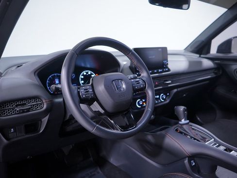 Used 2023 Honda HR-V Sport image 6