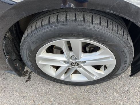 Used 2019 Toyota Corolla SE image 21