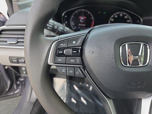 Used 2020 Honda Accord EX image 14