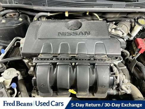 Used 2018 Nissan Sentra SR w/ SR Midnight Edition Package FWD image 34