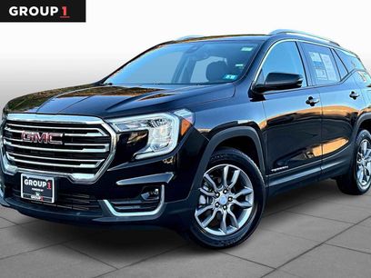 Used 2023 GMC Terrain SLT