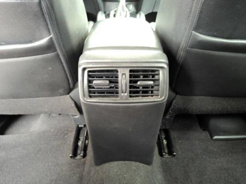 Used 2020 Nissan Rogue SL FWD image 30
