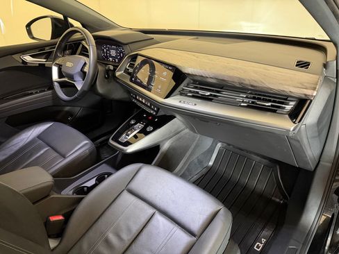 Certified 2023 Audi Q4 e-tron Premium w/ Convenience Package RWD image 32