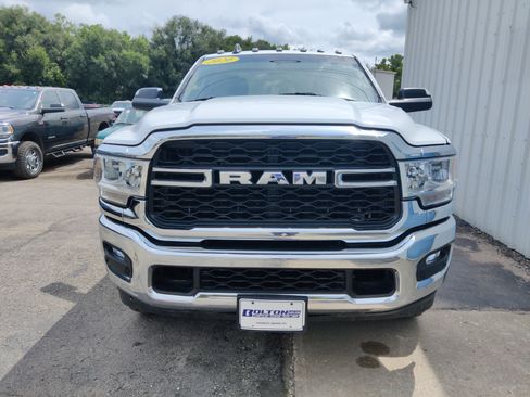 Used 2020 RAM 3500 Tradesman w/ Chrome Appearance Group image 7