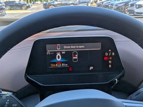 New 2025 Volkswagen ID.4 Pro image 27