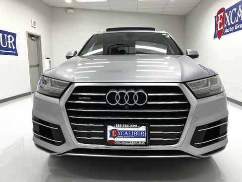 Used 2017 Audi Q7 3.0T Premium Plus w/ Premium Plus Package image 2