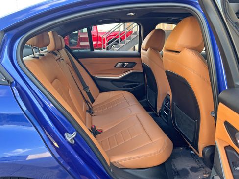 Used 2021 BMW 330i Sedan w/ M Sport Package RWD image 41