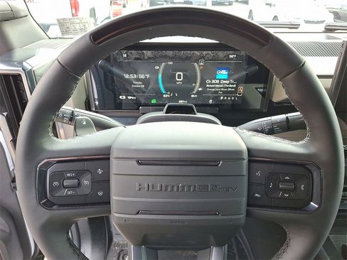 New 2026 GMC Hummer EV SUV image 13