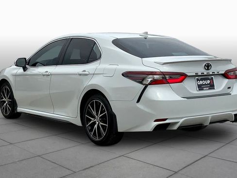Used 2023 Toyota Camry SE FWD image 12