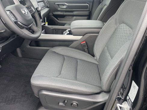 New 2026 RAM 1500 Big Horn AWD/4WD image 7