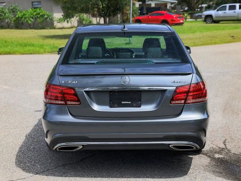 Used 2016 Mercedes-Benz E 350 E 350 4MATIC Sedan 4D image 5