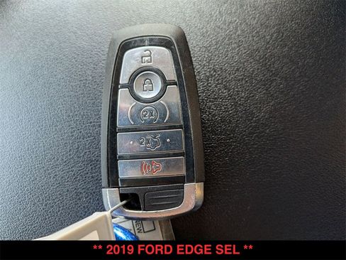 Used 2019 Ford Edge SEL w/ Equipment Group 201A image 34