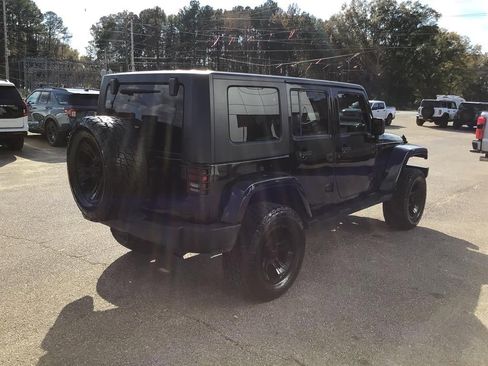 Used 2008 Jeep Wrangler Unlimited Sahara image 9