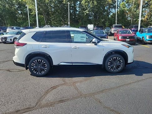 New 2026 Nissan Rogue Platinum w/ Platinum Premium Package image 7