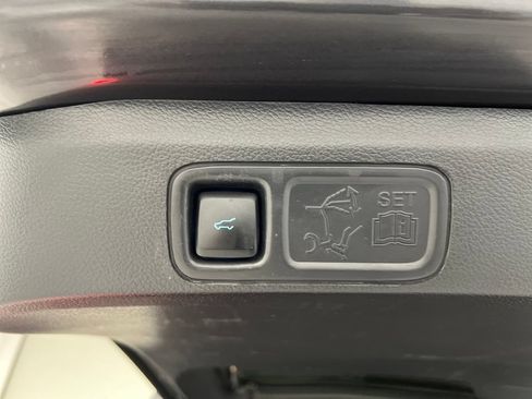 Used 2023 Ford Expedition Limited AWD/4WD image 54