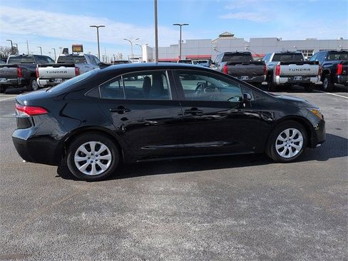 Certified 2025 Toyota Corolla LE image 8