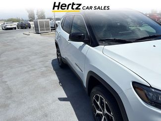 Used 2025 Jeep Compass Limited AWD/4WD video 1