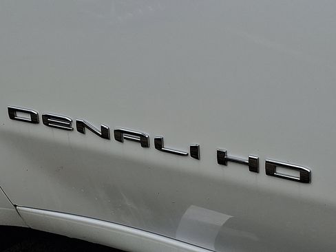 Used 2020 GMC Sierra 2500 Denali w/ Denali Ultimate Package AWD/4WD image 31