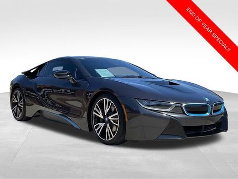 Used 2015 BMW i8 image 1