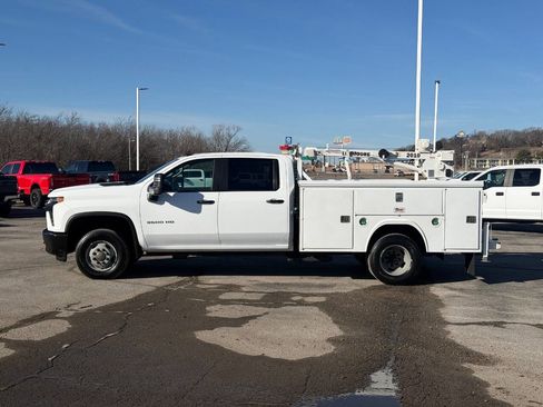 Used 2020 Chevrolet Silverado 3500 W/T w/ WT Convenience Package AWD/4WD image 10